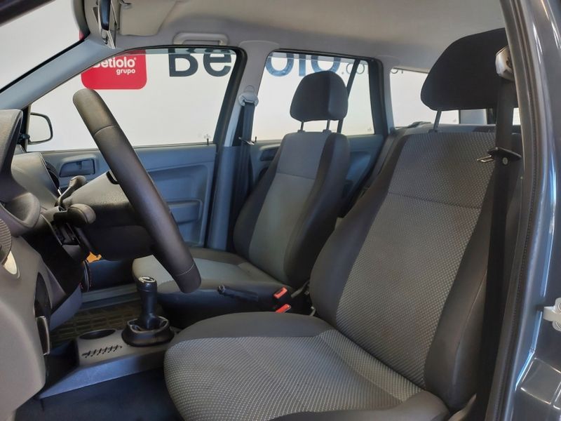 Volkswagen PARATI 1.6 MI 8V FLEX 4P MANUAL G.IV 2011/2012 BETIOLO NOVOS E SEMINOVOS LAJEADO / Carros no Vale