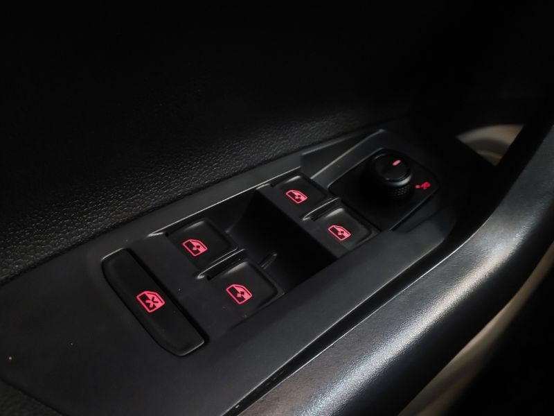 Volkswagen VIRTUS 1.0 200 TSI COMFORTLINE AUTOMÁTICO 2022/2022 BETIOLO NOVOS E SEMINOVOS LAJEADO / Carros no Vale