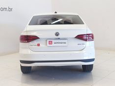 Volkswagen VIRTUS 1.0 200 TSI COMFORTLINE AUTOMÁTICO 2022/2022 BETIOLO NOVOS E SEMINOVOS LAJEADO / Carros no Vale