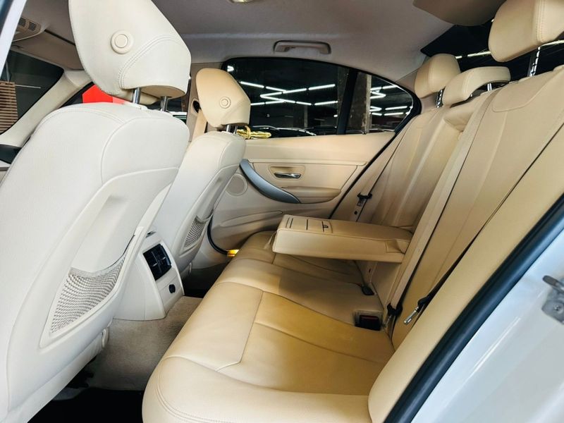 BMW 320i 2.0 16V TURBO ACTIVE FLEX 4P AUTOMÁTICO 2014/2014 CASTELLAN E TOMAZONI MOTORS CAXIAS DO SUL / Carros no Vale BMW 320i 2.0 16V TURBO ACTIVE FLEX 4P AUTOMÁTICO 2014/2014 CASTELLAN E TOMAZONI MOTORS CAXIAS DO SUL / Carros no Vale