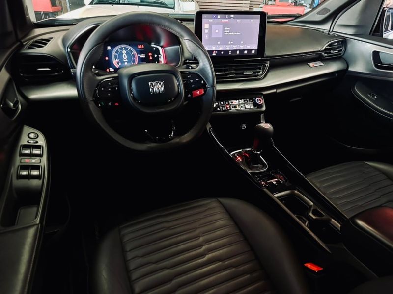Fiat FASTBACK 1.3 TURBO 270 FLEX LIMITED EDITION AT6 2022/2023 CASTELLAN E TOMAZONI MOTORS CAXIAS DO SUL / Carros no Vale