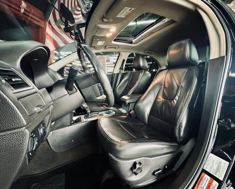 Ford FUSION 2.5 SEL 16V GASOLINA 4P AUTOMÁTICO 2010/2010 CASTELLAN E TOMAZONI MOTORS CAXIAS DO SUL / Carros no Vale Ford FUSION 2.5 SEL 16V GASOLINA 4P AUTOMÁTICO 2010/2010 CASTELLAN E TOMAZONI MOTORS CAXIAS DO SUL / Carros no Vale