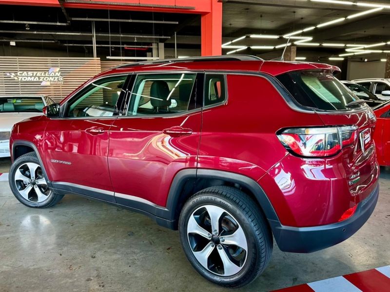 JEEP COMPASS 2.0 16V DIESEL LONGITUDE 4X4 AUTOMÁTICO 2017/2017 CASTELLAN E TOMAZONI MOTORS CAXIAS DO SUL / Carros no Vale JEEP COMPASS 2.0 16V DIESEL LONGITUDE 4X4 AUTOMÁTICO 2017/2017 CASTELLAN E TOMAZONI MOTORS CAXIAS DO SUL / Carros no Vale