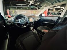 JEEP COMPASS 2.0 16V DIESEL LONGITUDE 4X4 AUTOMÁTICO 2017/2017 CASTELLAN E TOMAZONI MOTORS CAXIAS DO SUL / Carros no Vale