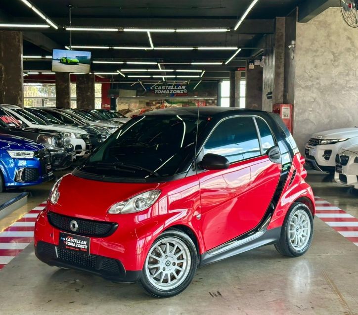 Smart FORTWO 1.0 MHD COUPÉ 3 CILINDROS 12V GASOLINA 2P AUTOMÁTICO 2014/2014 CASTELLAN E TOMAZONI MOTORS CAXIAS DO SUL / Carros no Vale
