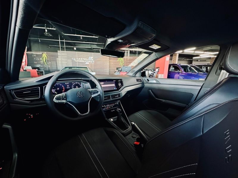 Volkswagen NIVUS 1.0 200 TSI TOTAL FLEX HIGHLINE AUTOMÁTICO 2025/2026 CASTELLAN E TOMAZONI MOTORS CAXIAS DO SUL / Carros no Vale