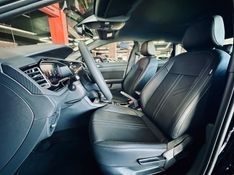 Volkswagen NIVUS 1.0 200 TSI TOTAL FLEX HIGHLINE AUTOMÁTICO 2025/2026 CASTELLAN E TOMAZONI MOTORS CAXIAS DO SUL / Carros no Vale