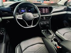 Volkswagen TAOS 1.4 250 TSI TOTAL FLEX COMFORTLINE AUTOMÁTICO 2022/2022 CASTELLAN E TOMAZONI MOTORS CAXIAS DO SUL / Carros no Vale