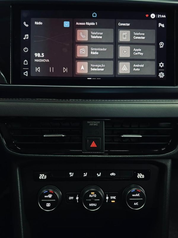 Volkswagen TAOS 1.4 250 TSI TOTAL FLEX COMFORTLINE AUTOMÁTICO 2022/2022 CASTELLAN E TOMAZONI MOTORS CAXIAS DO SUL / Carros no Vale