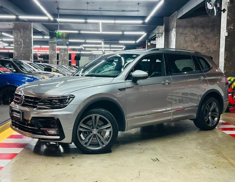 Volkswagen TIGUAN 2.0 350 TSI GASOLINA ALLSPACE R-LINE 4MOTION DSG 2020/2020 CASTELLAN E TOMAZONI MOTORS CAXIAS DO SUL / Carros no Vale