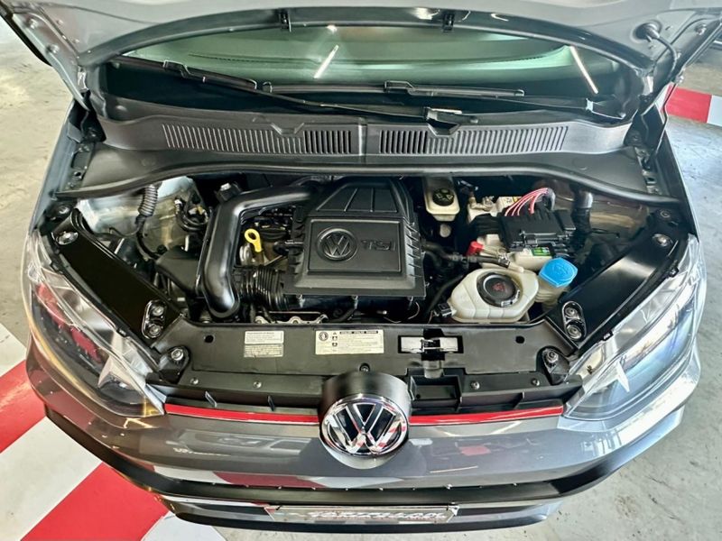 Volkswagen UP 1.0 170 TSI TOTAL FLEX CONNECT 4P MANUAL 2019/2020 CASTELLAN E TOMAZONI MOTORS CAXIAS DO SUL / Carros no Vale