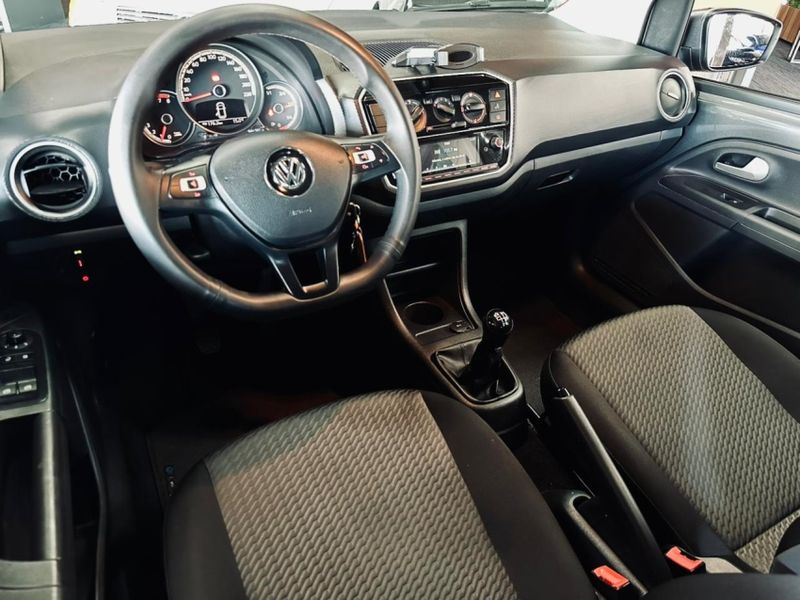 Volkswagen UP 1.0 170 TSI TOTAL FLEX CONNECT 4P MANUAL 2019/2020 CASTELLAN E TOMAZONI MOTORS CAXIAS DO SUL / Carros no Vale