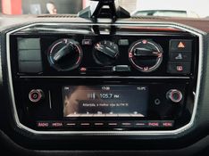 Volkswagen UP 1.0 170 TSI TOTAL FLEX CONNECT 4P MANUAL 2019/2020 CASTELLAN E TOMAZONI MOTORS CAXIAS DO SUL / Carros no Vale
