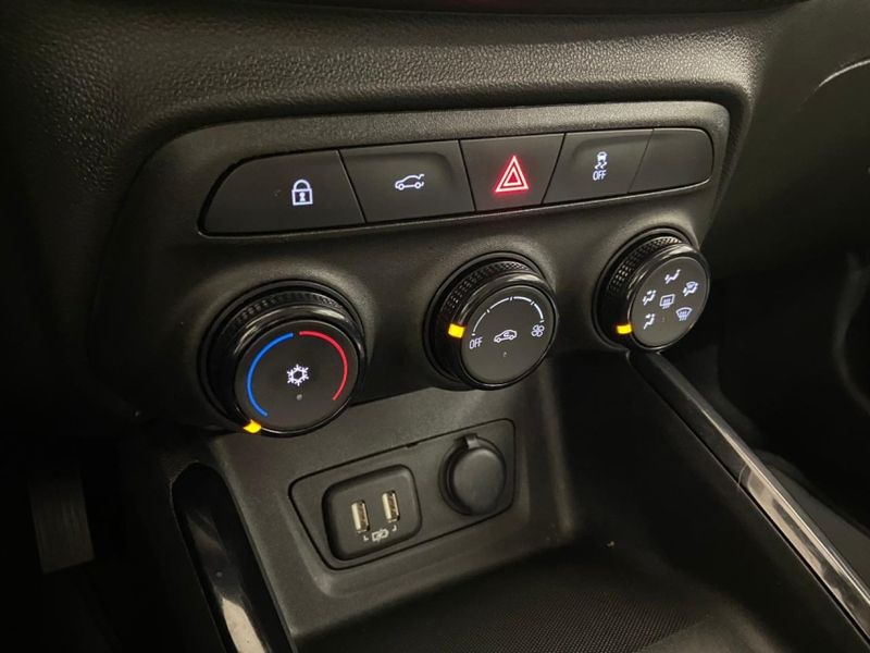 Chevrolet ONIX 1.0 FLEX MANUAL 2024/2025 DRSUL SEMINOVOS CAXIAS DO SUL – LAJEADO – SANTA CRUZ DO SUL / Carros no Vale