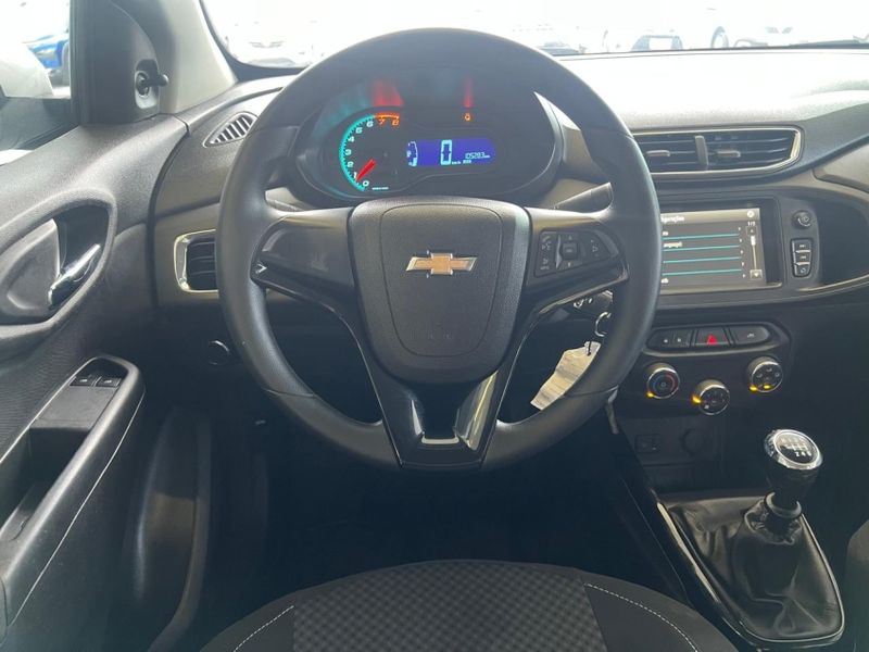 Chevrolet PRISMA 1.4 MPFI LT 8V FLEX 4P MANUAL 2016/2017 DRSUL SEMINOVOS CAXIAS DO SUL – LAJEADO – SANTA CRUZ DO SUL / Carros no Vale