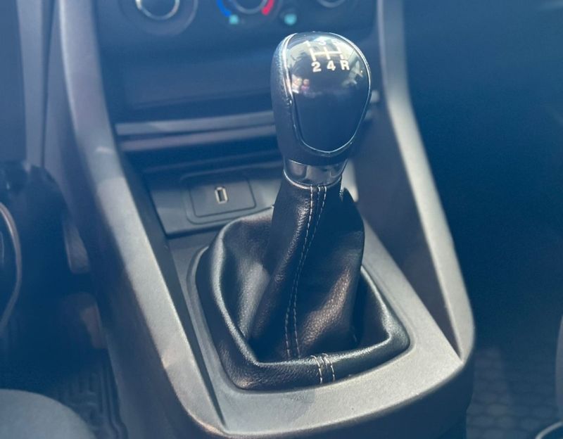 Ford KA 1.0 TI-VCT FLEX SE MANUAL 2019/2020 DRSUL SEMINOVOS CAXIAS DO SUL – LAJEADO – SANTA CRUZ DO SUL / Carros no Vale
