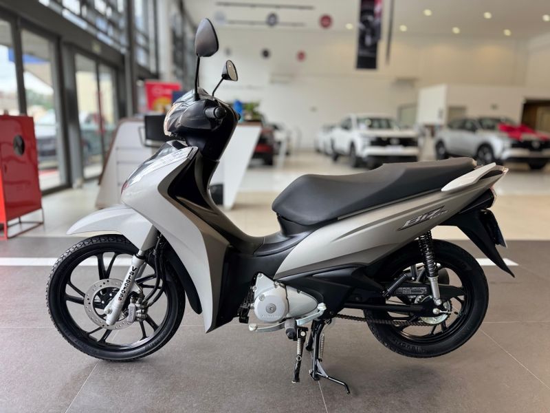 Honda Motos Biz 125 2023/2024 DRSUL SEMINOVOS CAXIAS DO SUL – LAJEADO – SANTA CRUZ DO SUL / Carros no Vale