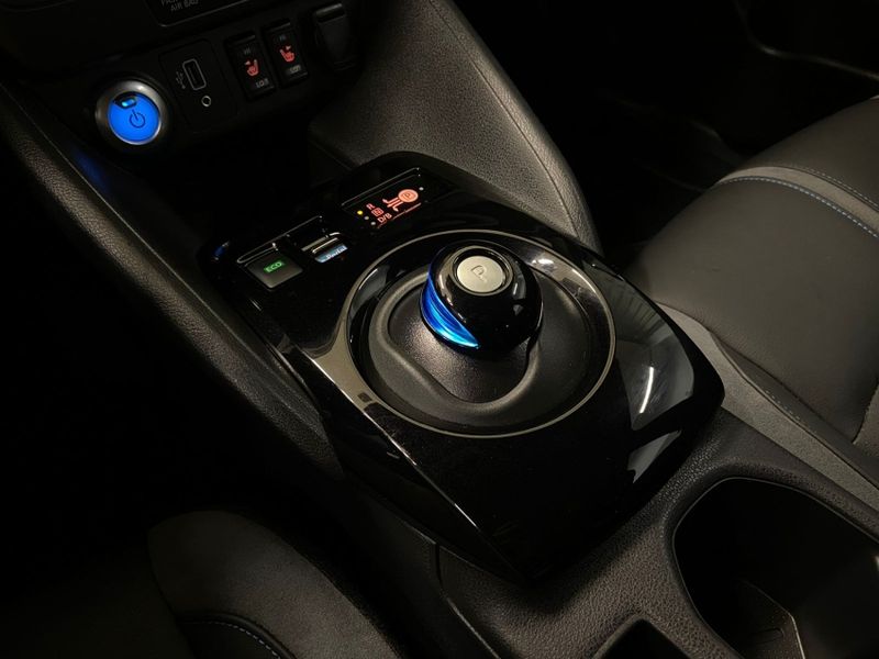 Nissan LEAF B12P 40 ELÉTRICO 2022/2022 DRSUL SEMINOVOS CAXIAS DO SUL – LAJEADO – SANTA CRUZ DO SUL / Carros no Vale Nissan LEAF B12P 40 ELÉTRICO 2022/2022 DRSUL SEMINOVOS CAXIAS DO SUL – LAJEADO – SANTA CRUZ DO SUL / Carros no Vale