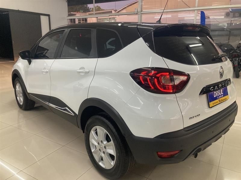 Renault CAPTUR 1.6 16V SCE FLEX LIFE X-TRONIC 2020/2021 DRSUL SEMINOVOS CAXIAS DO SUL – LAJEADO – SANTA CRUZ DO SUL / Carros no Vale