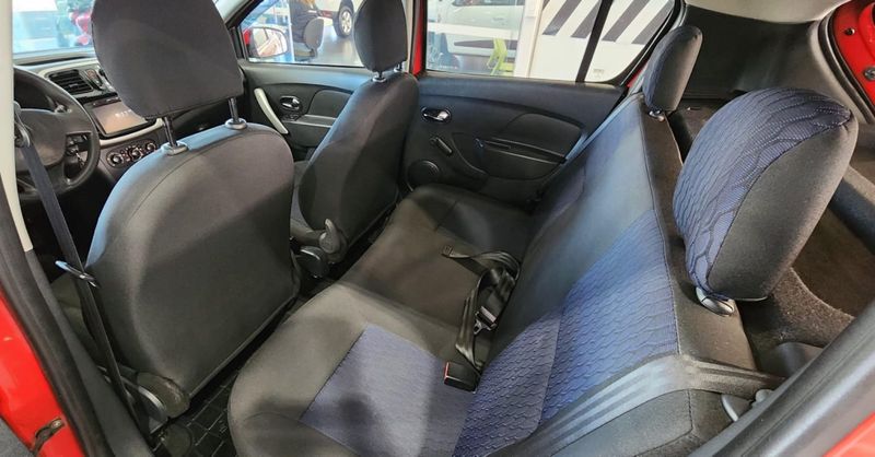 Renault SANDERO 1.6 EXPRESSION 8V FLEX 4P MANUAL 2015/2015 DRSUL SEMINOVOS CAXIAS DO SUL – LAJEADO – SANTA CRUZ DO SUL / Carros no Vale