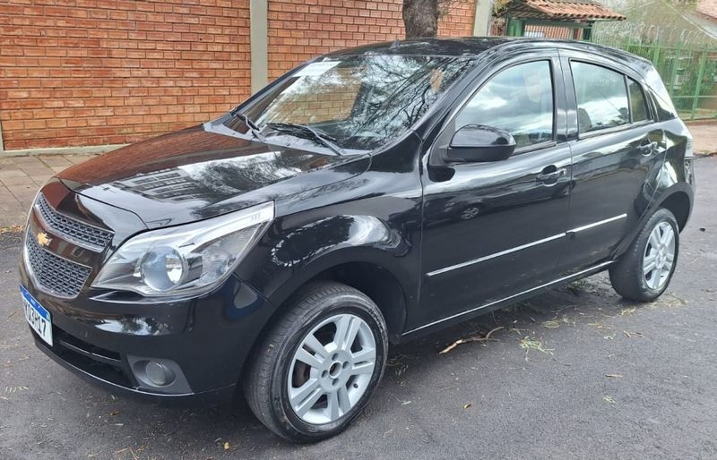 Chevrolet AGILE 1.4 MPFI LTZ 8V FLEX 4P MANUAL 2012/2013 CAMINHÕES & CAMIONETAS PASSO FUNDO / Carros no Vale
