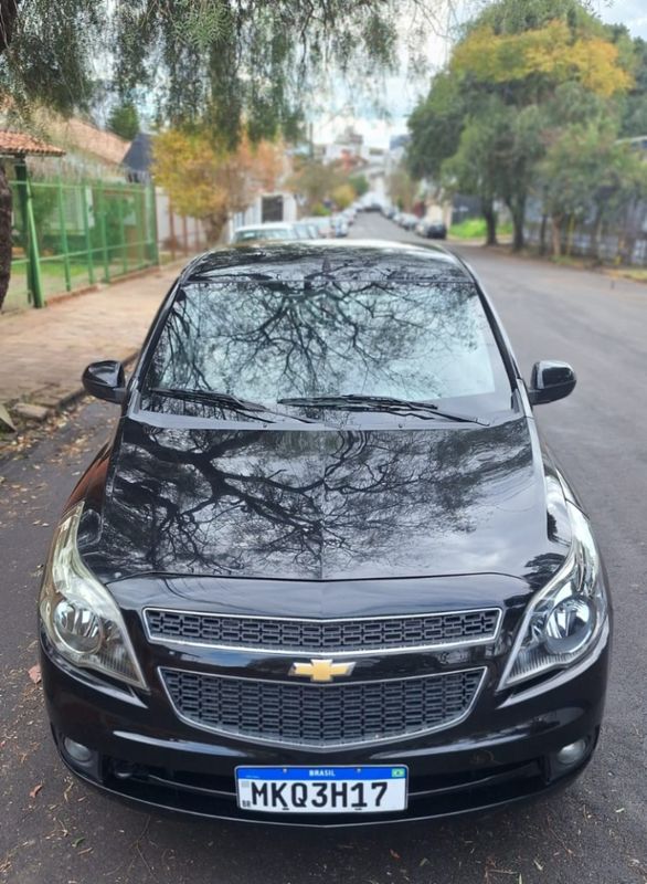 Chevrolet AGILE 1.4 MPFI LTZ 8V FLEX 4P MANUAL 2012/2013 CAMINHÕES & CAMIONETAS PASSO FUNDO / Carros no Vale