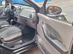 Chevrolet AGILE 1.4 MPFI LTZ 8V FLEX 4P MANUAL 2012/2013 CAMINHÕES & CAMIONETAS PASSO FUNDO / Carros no Vale