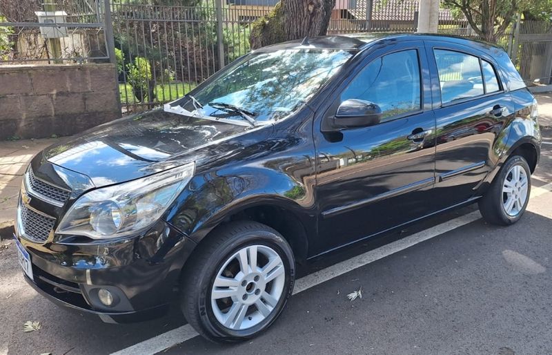 Chevrolet AGILE 1.4 MPFI LTZ 8V FLEX 4P MANUAL 2012/2013 CAMINHÕES & CAMIONETAS PASSO FUNDO / Carros no Vale