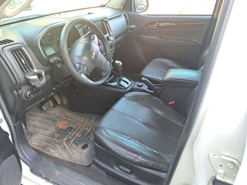 Chevrolet S10 2.8 HIGH COUNTRY 4X4 CD 16V TURBO DIESEL 4P AUTOMÁTICO 2019/2019 CAMINHÕES & CAMIONETAS PASSO FUNDO / Carros no Vale