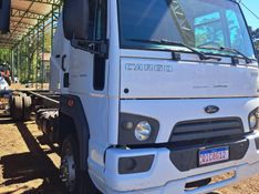 Ford Cargo 1119 Turbo 6×2 Chassi 2015/2015 CAMINHÕES & CAMIONETAS PASSO FUNDO / Carros no Vale