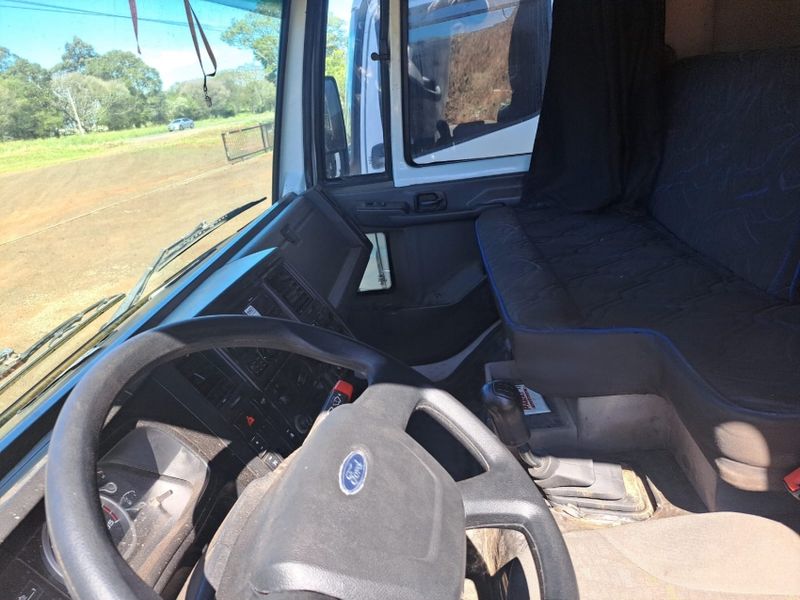 Ford Cargo 1119 Turbo 6×2 Chassi 2015/2015 CAMINHÕES & CAMIONETAS PASSO FUNDO / Carros no Vale