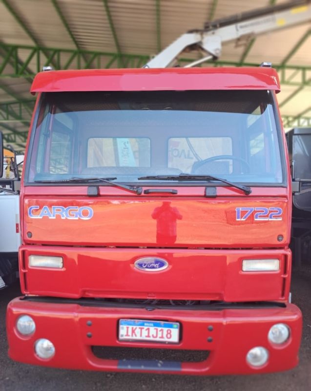 Ford Cargo 1722 E T 3-Eixos 2002/2002 CAMINHÕES & CAMIONETAS PASSO FUNDO / Carros no Vale Ford Cargo 1722 E T 3-Eixos 2002/2002 CAMINHÕES & CAMIONETAS PASSO FUNDO / Carros no Vale