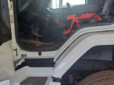 Ford Cargo 2422 E 3-Eixos Graneleiro 2007/2007 CAMINHÕES & CAMIONETAS PASSO FUNDO / Carros no Vale