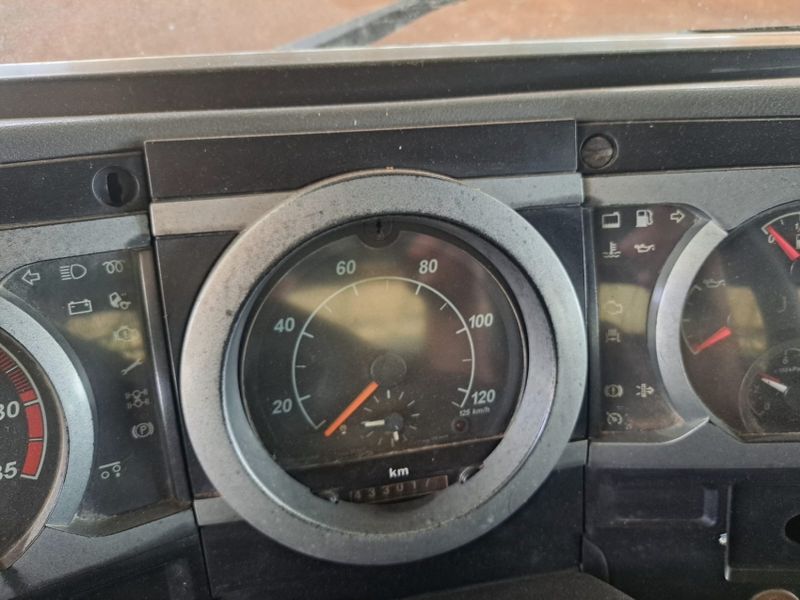 Ford Cargo 2422 E 3-Eixos Graneleiro 2007/2007 CAMINHÕES & CAMIONETAS PASSO FUNDO / Carros no Vale Ford Cargo 2422 E 3-Eixos Graneleiro 2007/2007 CAMINHÕES & CAMIONETAS PASSO FUNDO / Carros no Vale