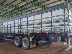 Ford Cargo 2422 E 3-Eixos Graneleiro 2007/2007 CAMINHÕES & CAMIONETAS PASSO FUNDO / Carros no Vale