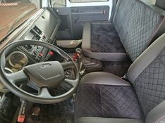 Ford Cargo 2422 E 3-Eixos Graneleiro 2007/2007 CAMINHÕES & CAMIONETAS PASSO FUNDO / Carros no Vale