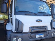 Ford Cargo 2629 E 6×4 Turbo 2013/2013 CAMINHÕES & CAMIONETAS PASSO FUNDO / Carros no Vale