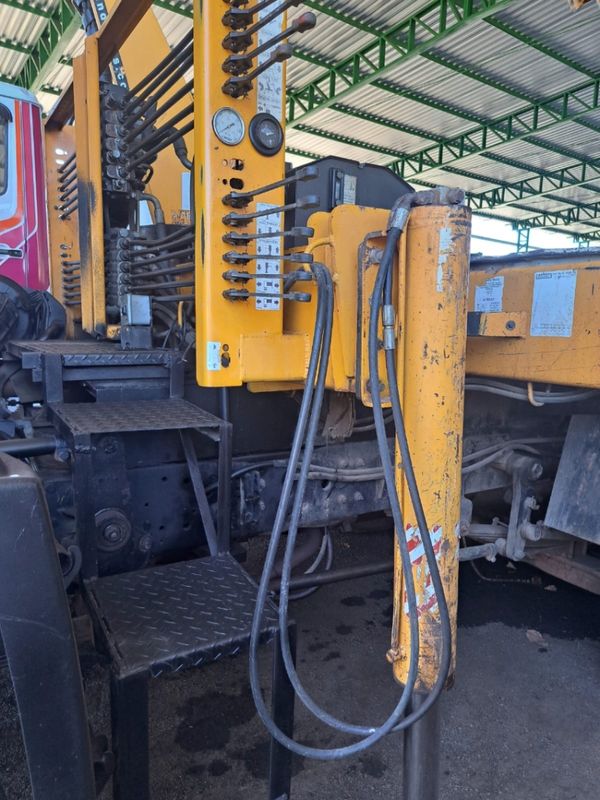 Ford Cargo 2629 E 6×4 Turbo 2013/2013 CAMINHÕES & CAMIONETAS PASSO FUNDO / Carros no Vale Ford Cargo 2629 E 6×4 Turbo 2013/2013 CAMINHÕES & CAMIONETAS PASSO FUNDO / Carros no Vale