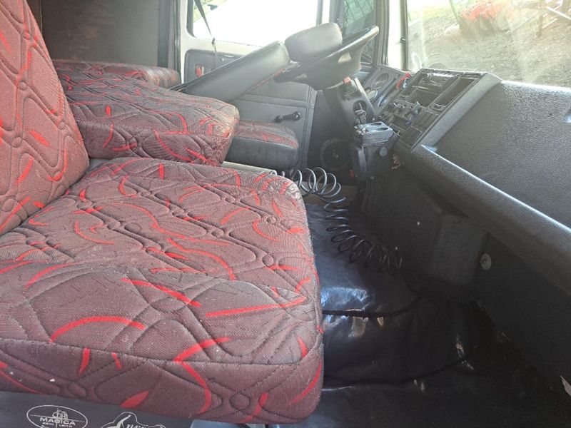 Ford Cargo 4331 S Turbo 2004/2004 CAMINHÕES & CAMIONETAS PASSO FUNDO / Carros no Vale Ford Cargo 4331 S Turbo 2004/2004 CAMINHÕES & CAMIONETAS PASSO FUNDO / Carros no Vale