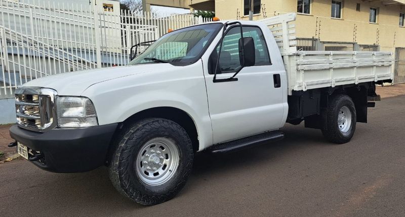 Ford F-350 3.9 TURBO INTERCOOLER DIESEL 2P MANUAL 2004/2005 CAMINHÕES & CAMIONETAS PASSO FUNDO / Carros no Vale