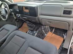 Ford F-350 3.9 TURBO INTERCOOLER DIESEL 2P MANUAL 2004/2005 CAMINHÕES & CAMIONETAS PASSO FUNDO / Carros no Vale
