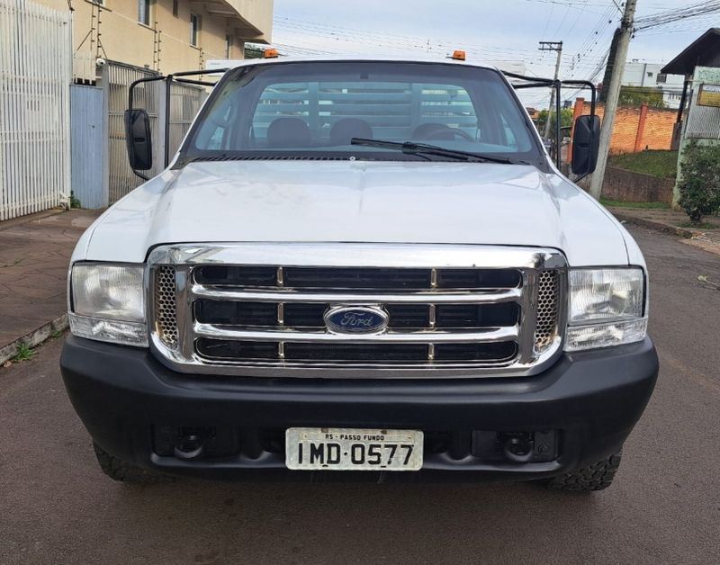Ford F-350 3.9 TURBO INTERCOOLER DIESEL 2P MANUAL 2004/2005 CAMINHÕES & CAMIONETAS PASSO FUNDO / Carros no Vale