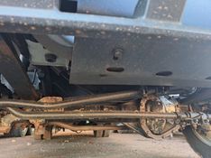 Ford F 4000 F-4000 4×4 2p Cesto Aéreo 2015/2015 CAMINHÕES & CAMIONETAS PASSO FUNDO / Carros no Vale