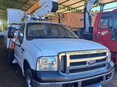 Ford F 4000 F-4000 4×4 2p Cesto Aéreo 2015/2015 CAMINHÕES & CAMIONETAS PASSO FUNDO / Carros no Vale