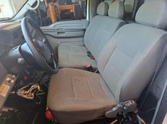 Ford F 4000 F-4000 4×4 2p Cesto Aéreo 2015/2015 CAMINHÕES & CAMIONETAS PASSO FUNDO / Carros no Vale