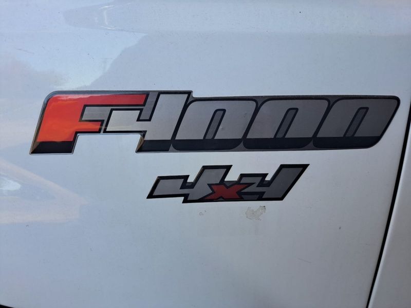 Ford F 4000 F-4000 4×4 2p Cesto Aéreo 2015/2015 CAMINHÕES & CAMIONETAS PASSO FUNDO / Carros no Vale