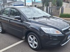 Ford FOCUS 1.6 GL 8V FLEX 4P MANUAL 2011/2012 CAMINHÕES & CAMIONETAS PASSO FUNDO / Carros no Vale