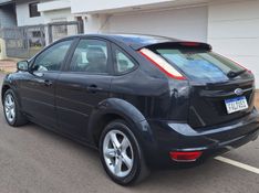 Ford FOCUS 1.6 GL 8V FLEX 4P MANUAL 2011/2012 CAMINHÕES & CAMIONETAS PASSO FUNDO / Carros no Vale