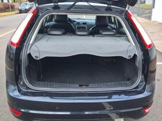 Ford FOCUS 1.6 GL 8V FLEX 4P MANUAL 2011/2012 CAMINHÕES & CAMIONETAS PASSO FUNDO / Carros no Vale