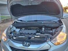 Hyundai IX35 2.0 MPFI GLS 4X2 16V GASOLINA 4P AUTOMÁTICO 2010/2011 CAMINHÕES & CAMIONETAS PASSO FUNDO / Carros no Vale